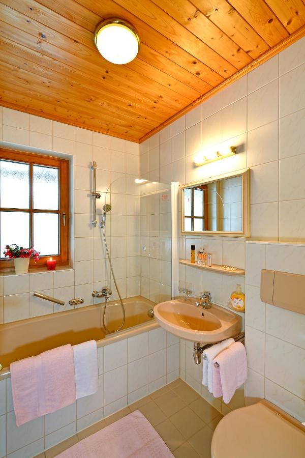 Haus Christaldo Bed & Breakfast Санкт Антон ам Арлберг Екстериор снимка